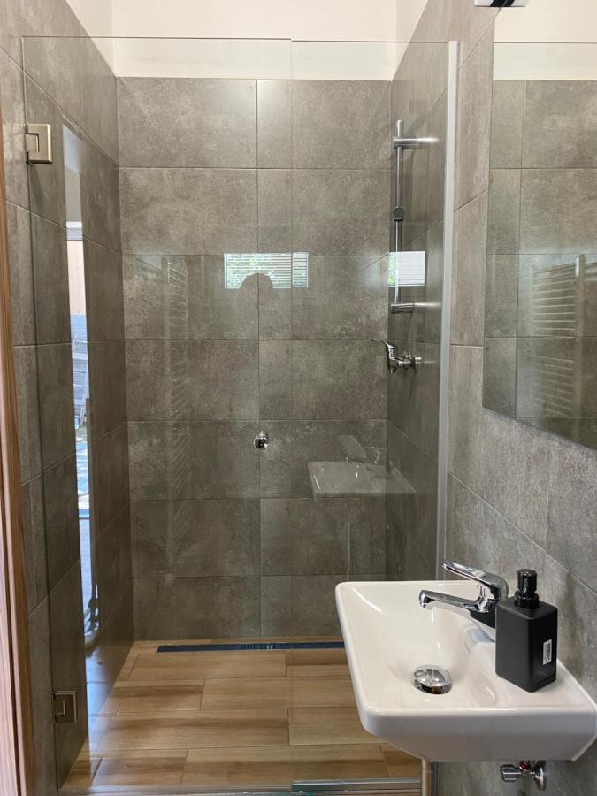 Cerna Ruze - Apartman 7 Plzeň Kültér fotó